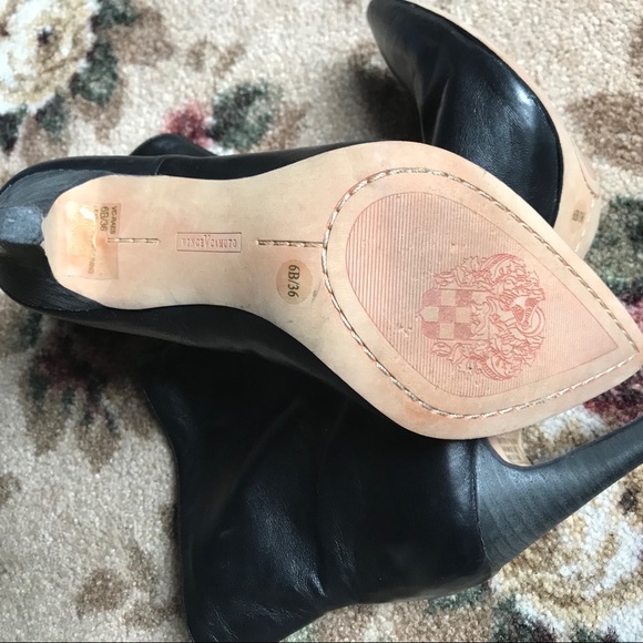 Vince Camuto Black soft leather heel boots - Picture 5 of 9